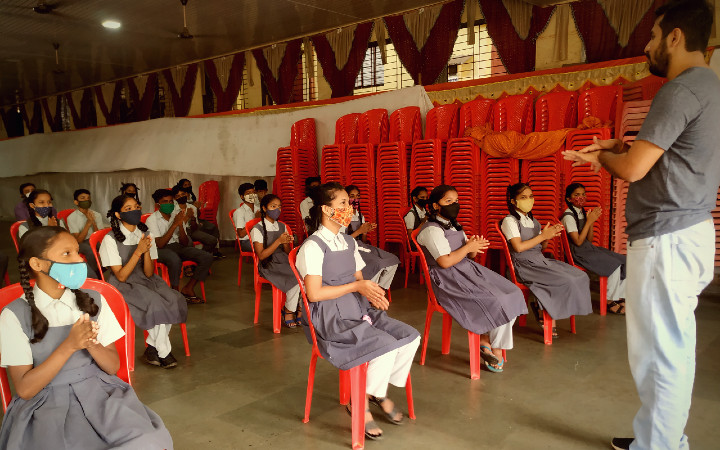 Wash children Image
